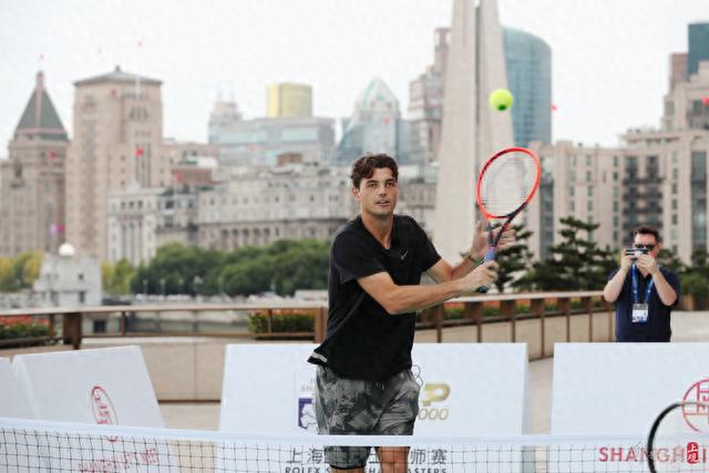 网的角色球 网的角色球